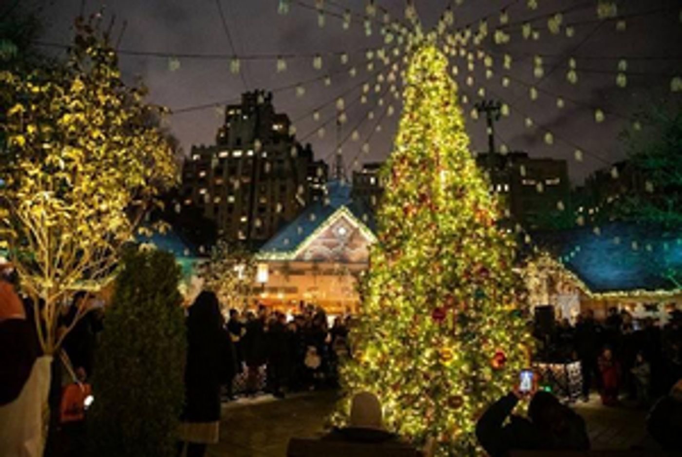TAVERN ON THE GREEN Hosts 5th Annual Tree Lighting Celebration in Central Park on Tuesday, 11/30  Image