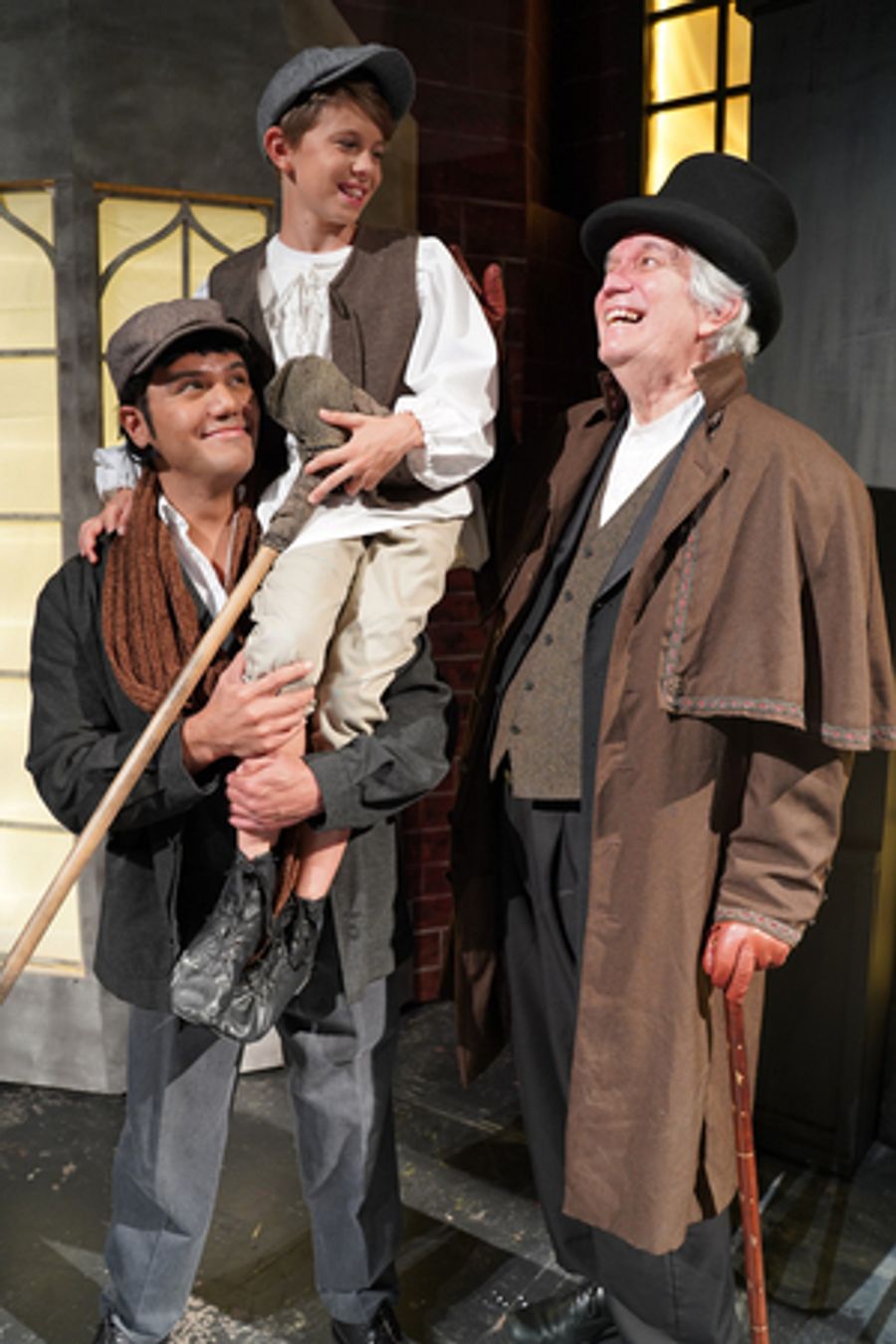 Review: A CHRISTMAS CAROL: THE NEW MUSICAL at The Henegar Center Image