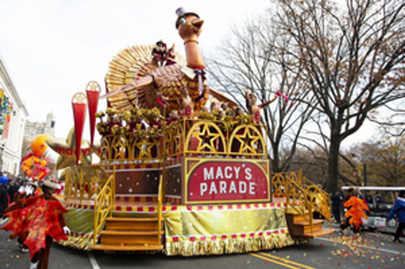 Student Blog: Broadway at the Macy's Thanksgiving Parade  Image