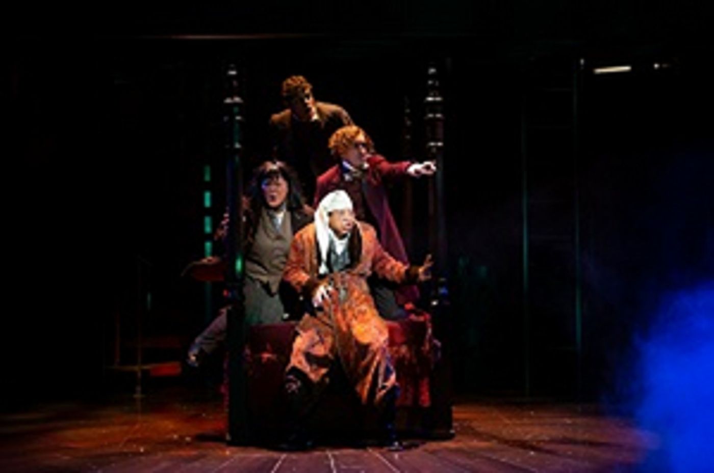 Review: A CHRISTMAS CAROL Returns to The Alley Theatre!  Image