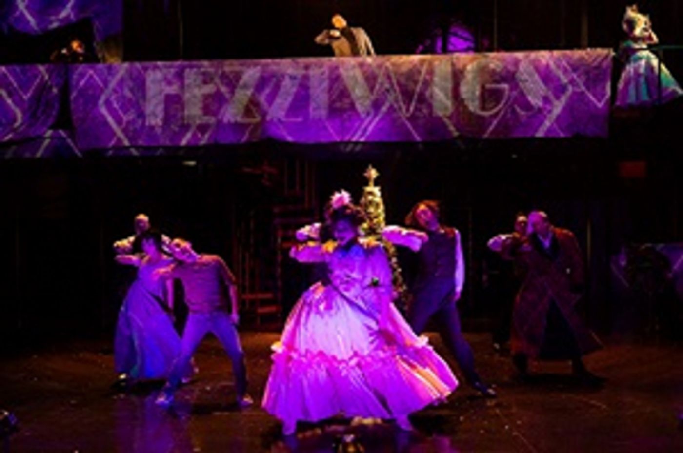 Review: A CHRISTMAS CAROL Returns to The Alley Theatre!  Image