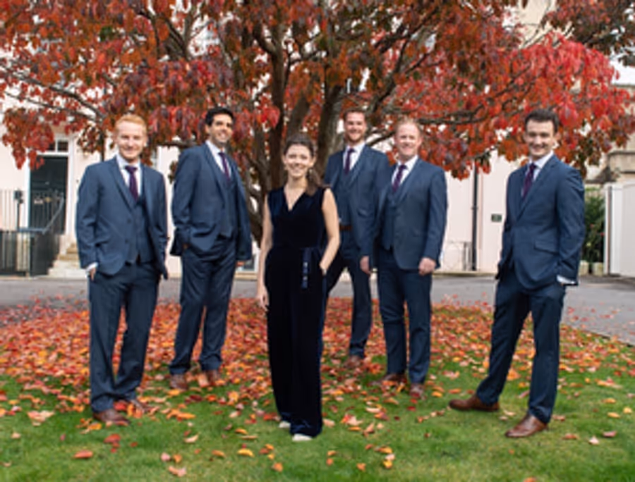 The Queen's Six Adds First Female Member Elisabeth Paul Image