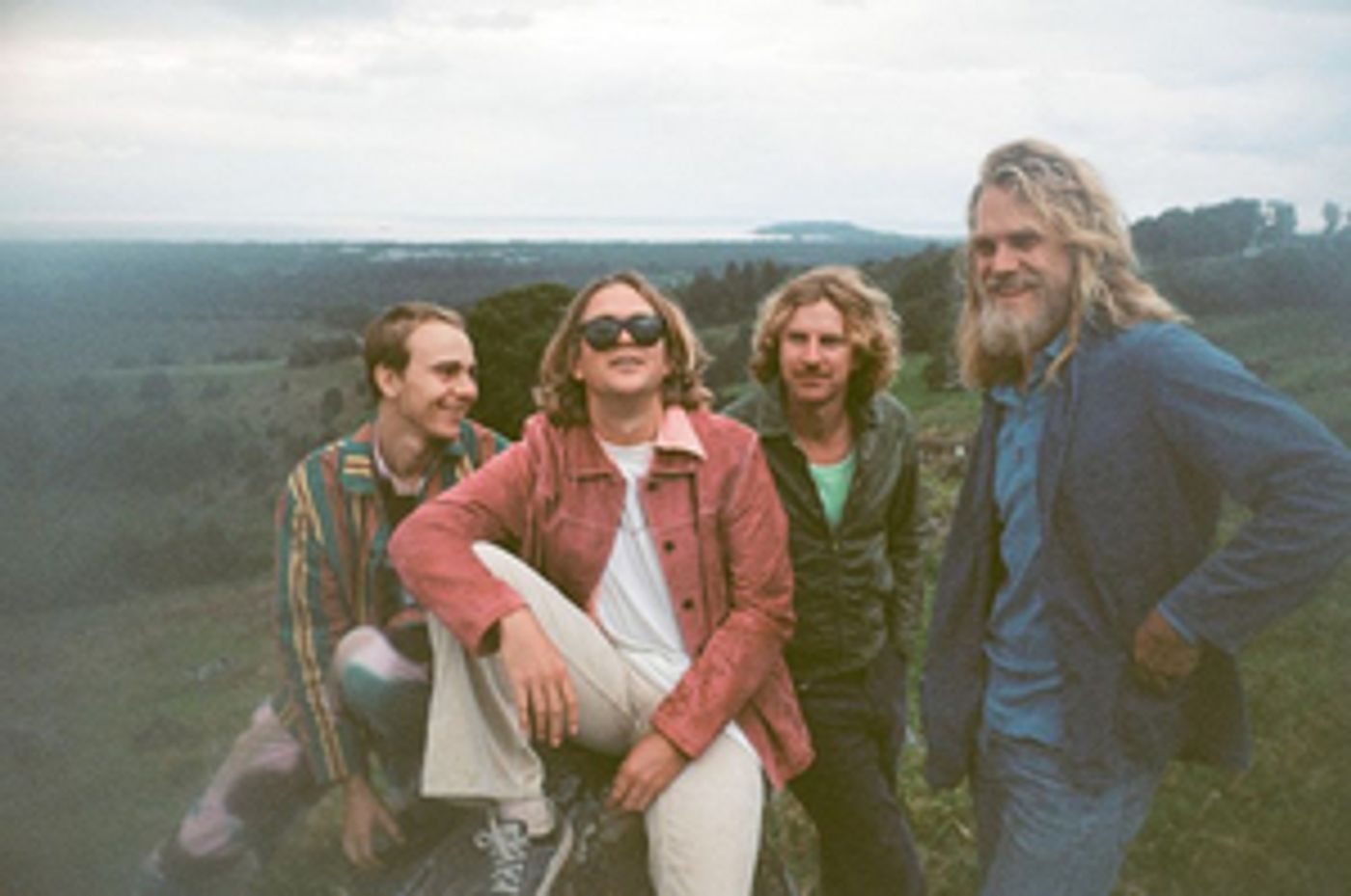 Babe Rainbow Release 'Smash the Machine' Single  Image