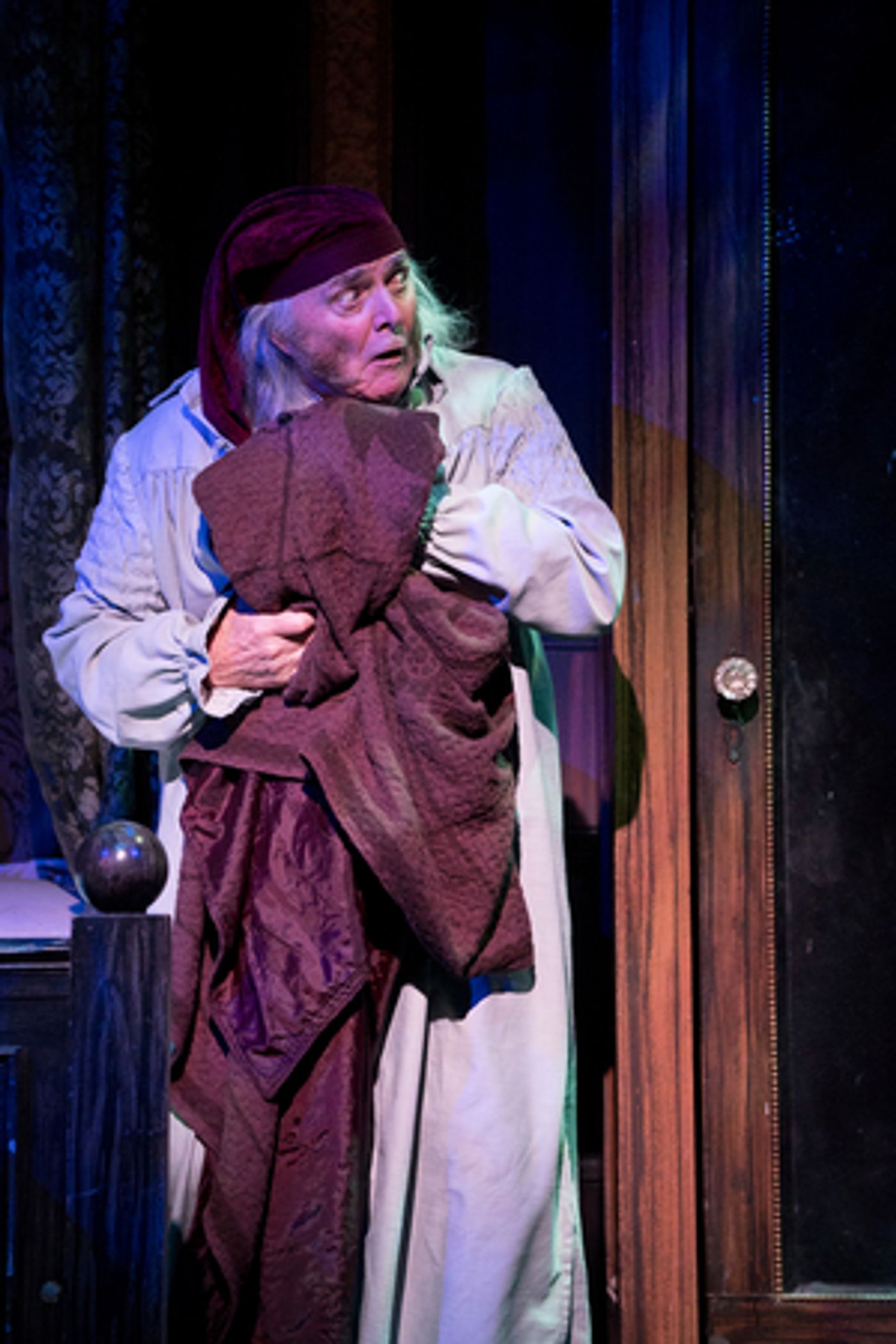Review: South Coast Rep's 41st Annual Production of A CHRISTMAS CAROL Remains Enchanting  Image