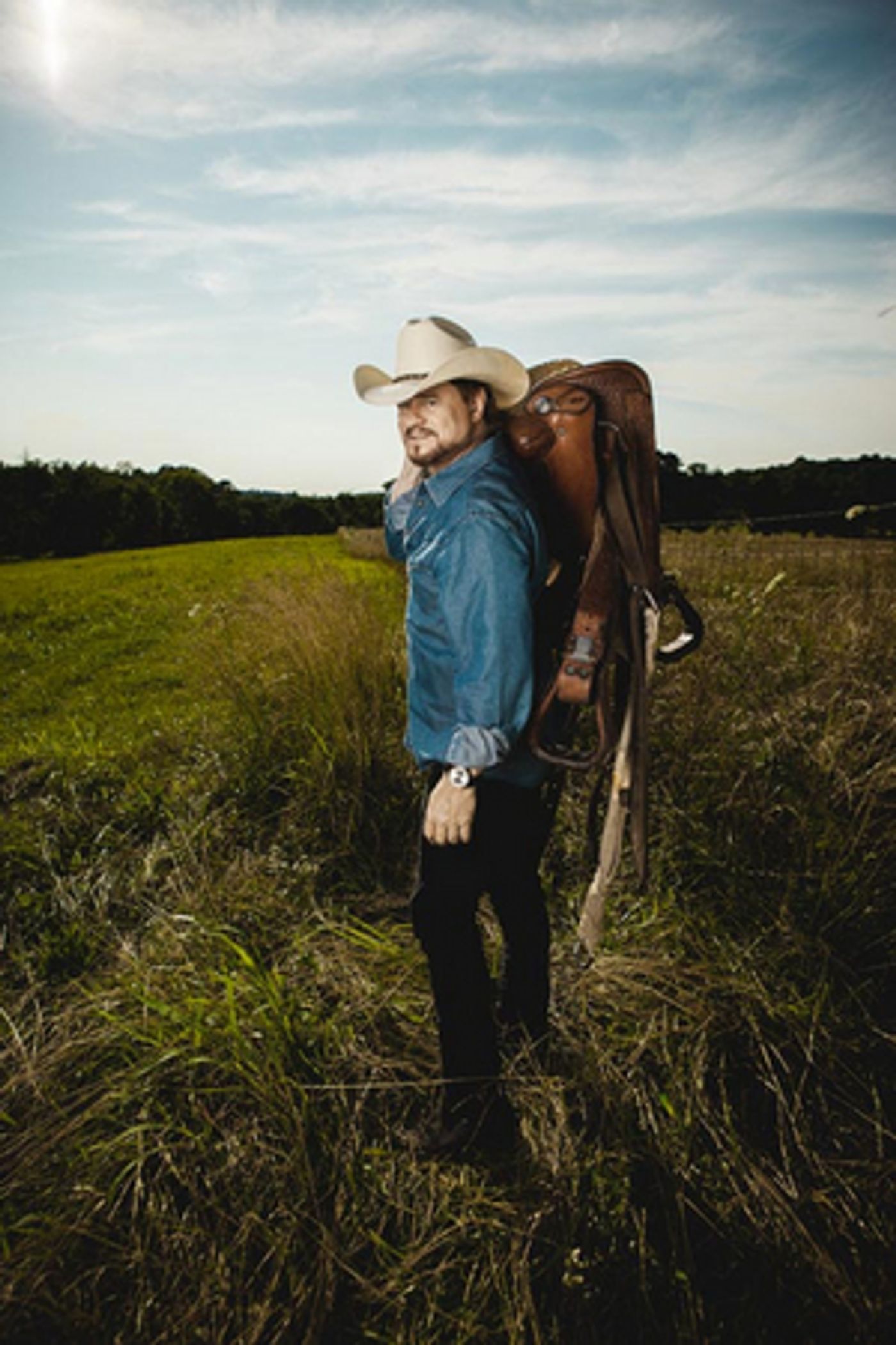 Paul Overstreet Announces 'Sunsets & Songs' Tour Dates Paul Overstreet Announces 'Sunsets & Songs' Tour Dates Image