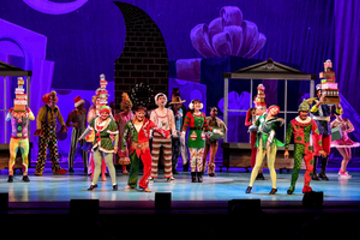 Review: CIRQUE DREAMS HOLIDAZE at Providence Performing Arts Center  Image
