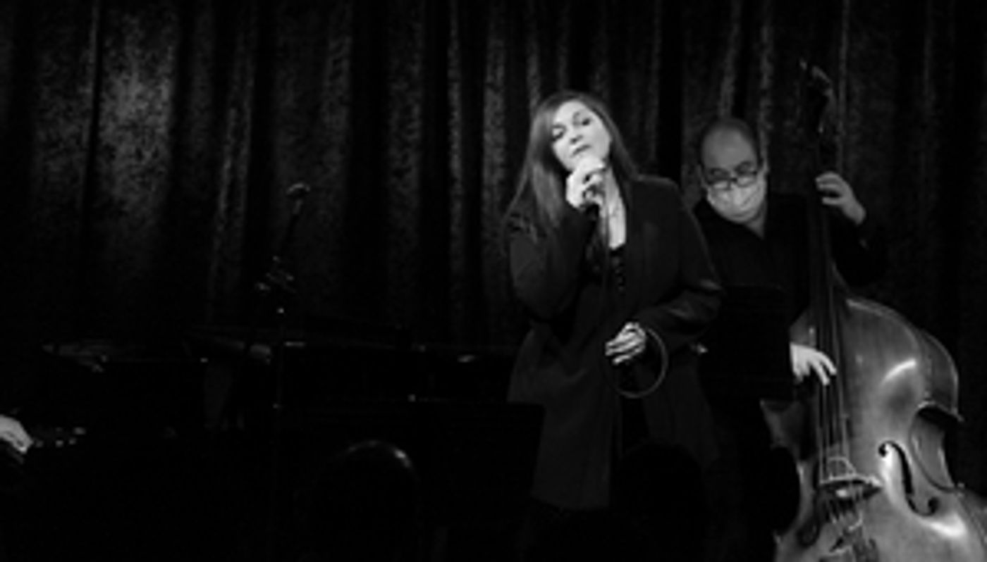 Review: ERIN BODE Presents Birdland Theater With Perfect Holiday Gift - A Magnificent Musical Program  Image