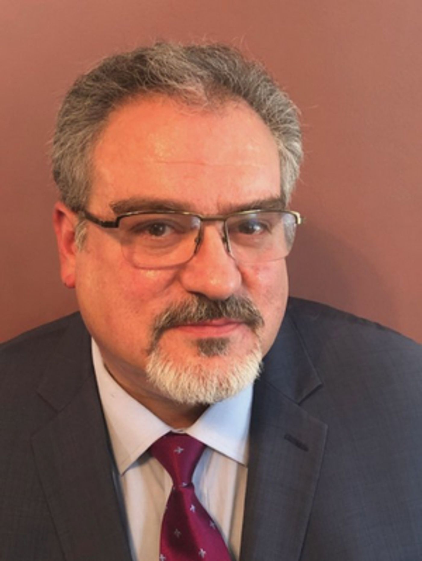 Industry Editor Exclusive: Unions Push Back on 'Closing' vs. 'Hiatus' for MRS. DOUBTFIRE  Image