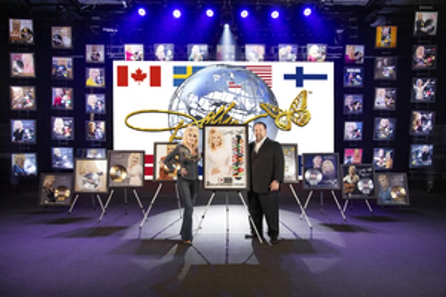 Dolly Parton Earns 47 New Gold & Platinum Certifications From Around the World  Image