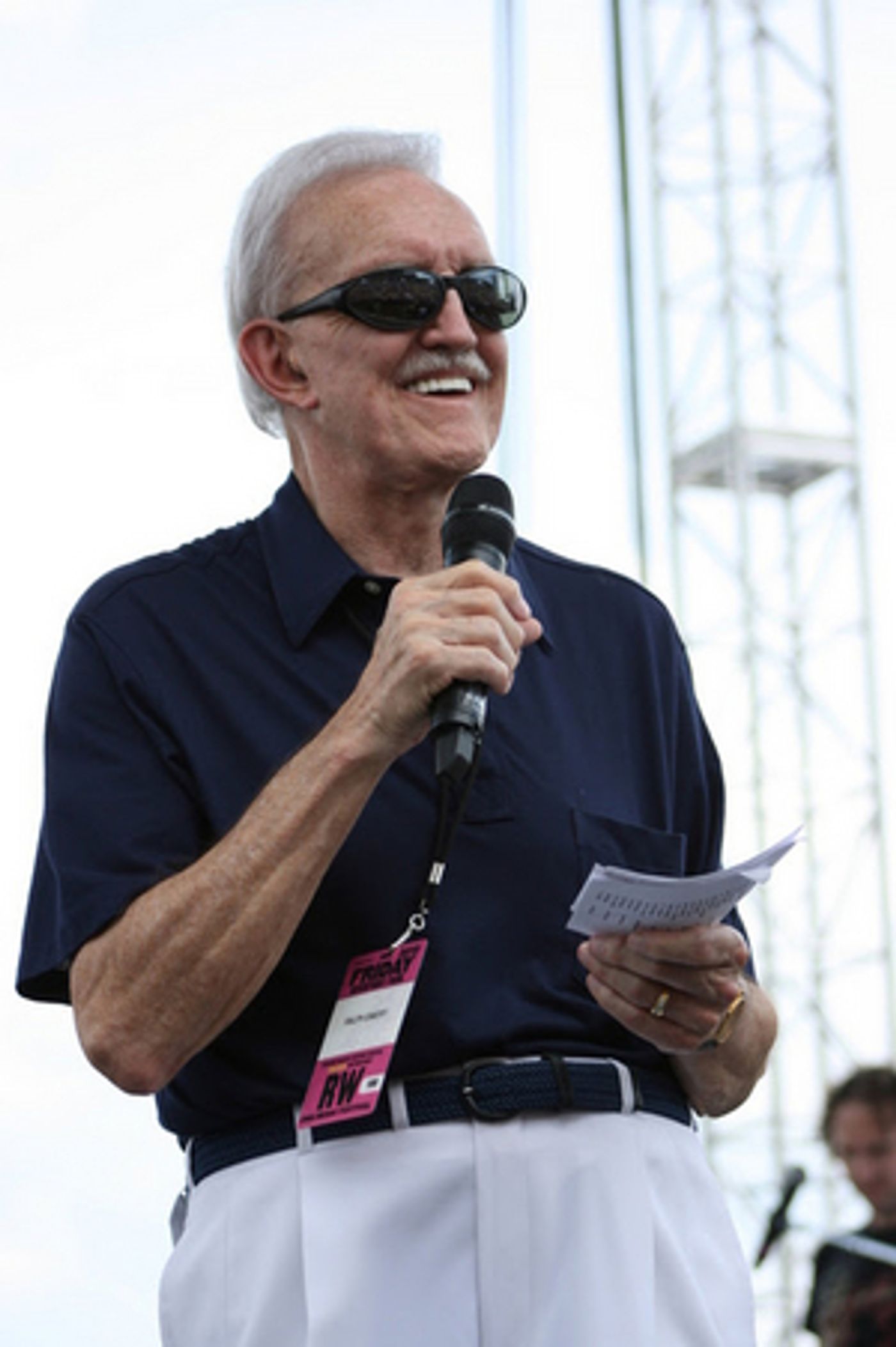 Country Music's Ralph Emery Passes Away at 88  Image