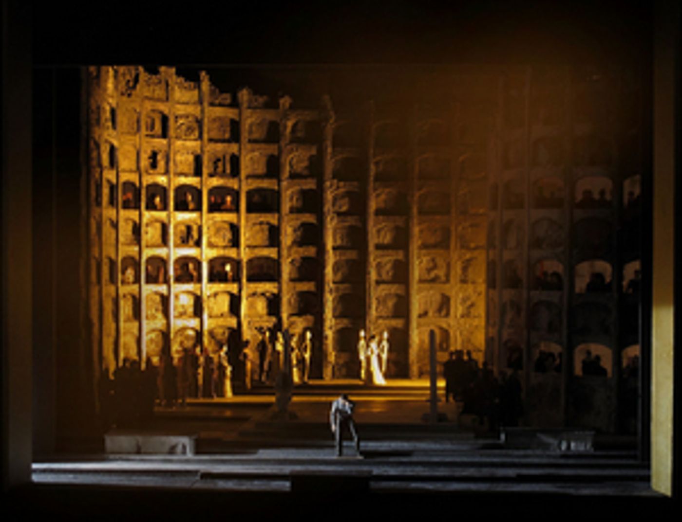 BWW Opera Preview: If You're Dreaming of Live Opera, Here Are Some to Think About This Spring  Image