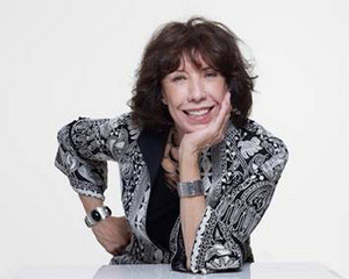 Lily Tomlin to Receive AARP's Movies for Grownups Awards Career Achievement Honor Lily Tomlin to Receive AARP's Movies for Grownups Awards Career Achievement Honor Image