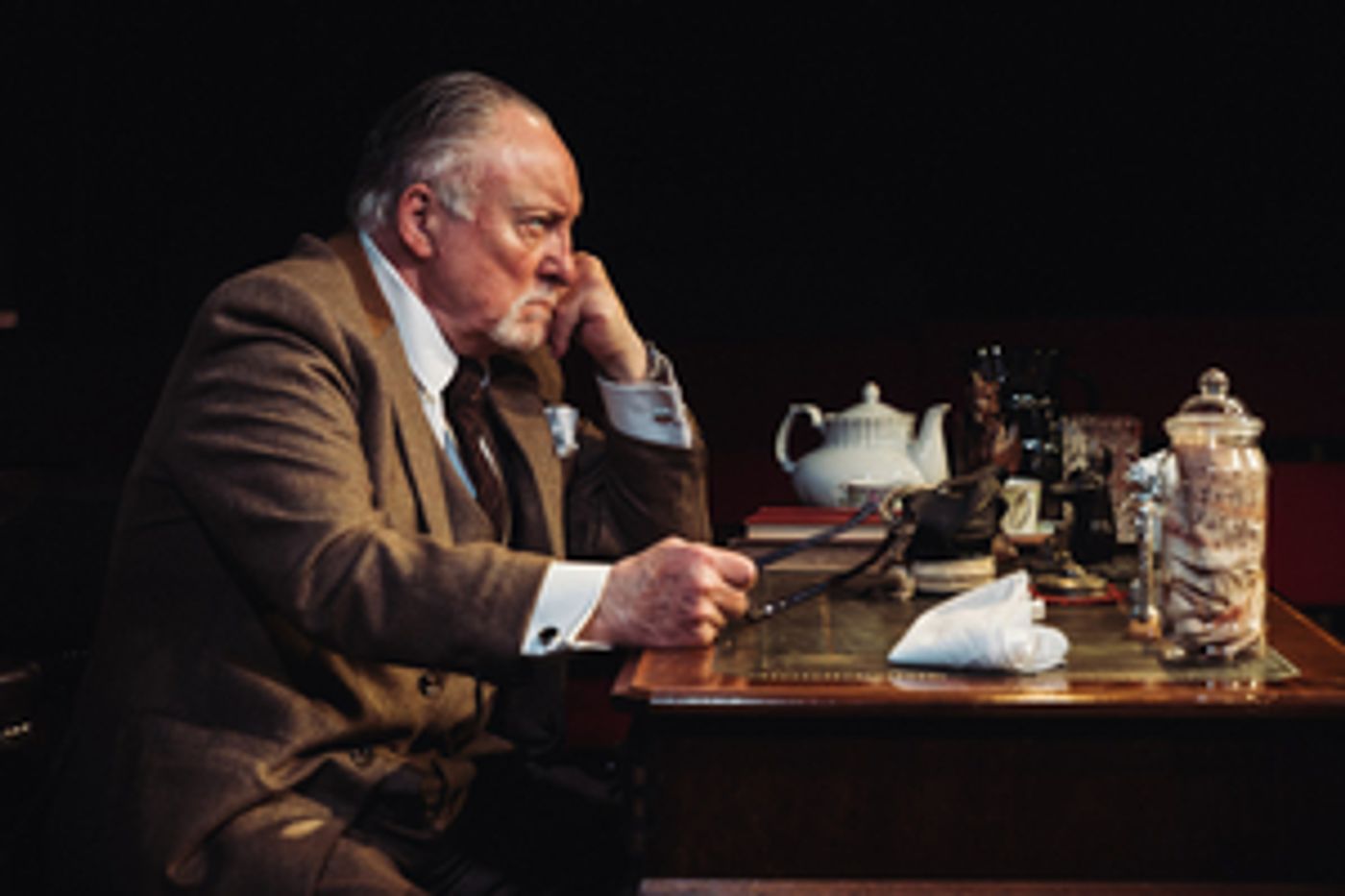 Review: FREUD'S LAST SESSION, King's Head Theatre  Image
