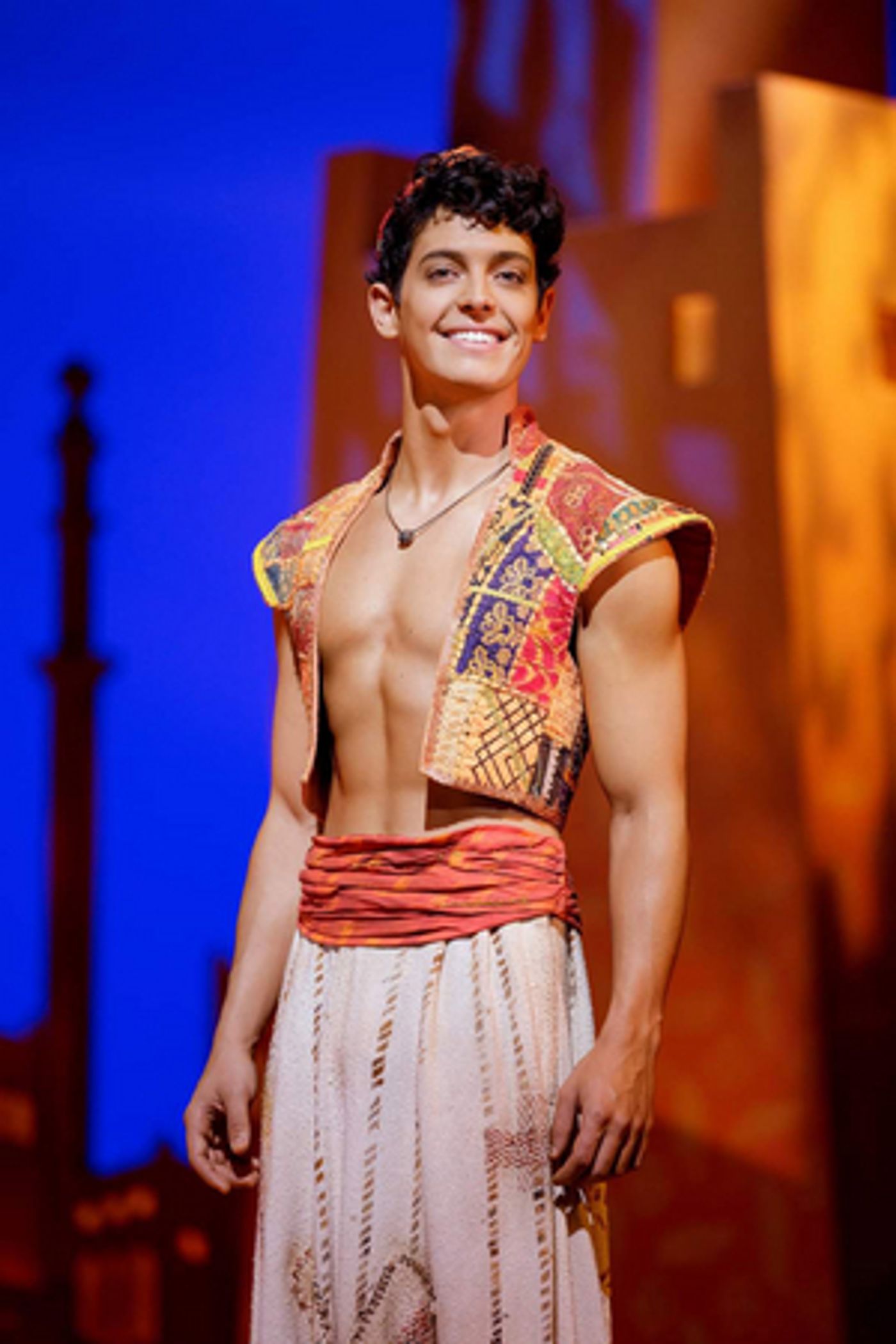 IG LIVE! Hablamos con Gonzalo Campos sobre ALADDIN en Stuttgart IG LIVE! Hablamos con Gonzalo Campos sobre ALADDIN en Stuttgart Image