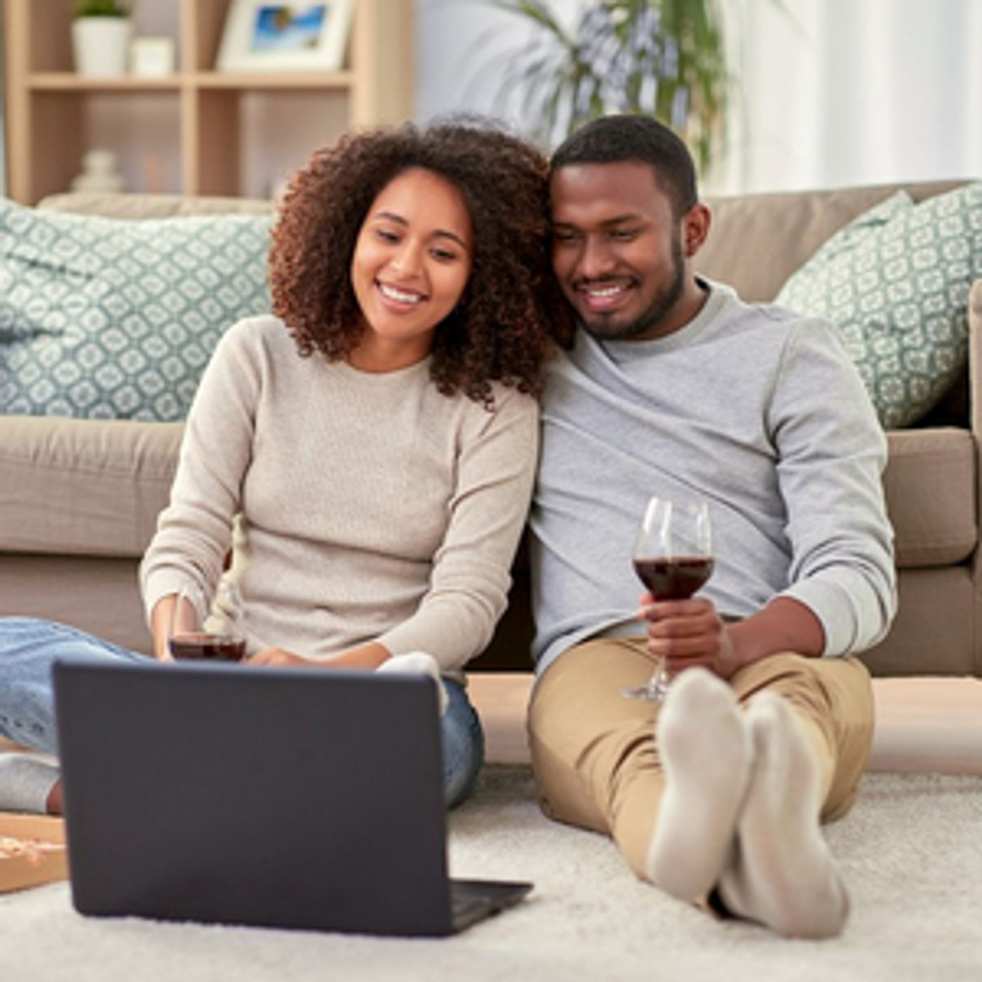 Des Moines Symphony Announces 'Classical Conversations: Immortal Beloved' Via Zoom Des Moines Symphony Announces 'Classical Conversations: Immortal Beloved' Via Zoom Image