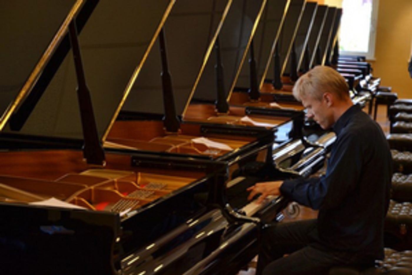 ES: HÅVARD GIMSE Comes to Den Norske Opera & Ballett Next Month ES: HÅVARD GIMSE Comes to Den Norske Opera & Ballett Next Month Image