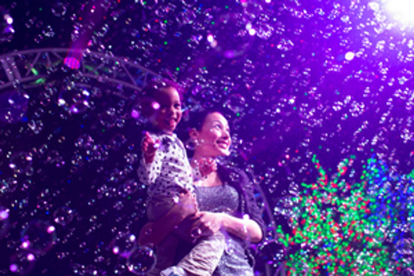 GAZILLION BUBBLE SHOW Will Go On Hiatus Through April 1  Image