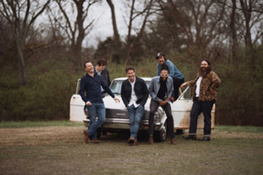 Old Crow Medicine Show Release New Single 'Bombs Away' Image
