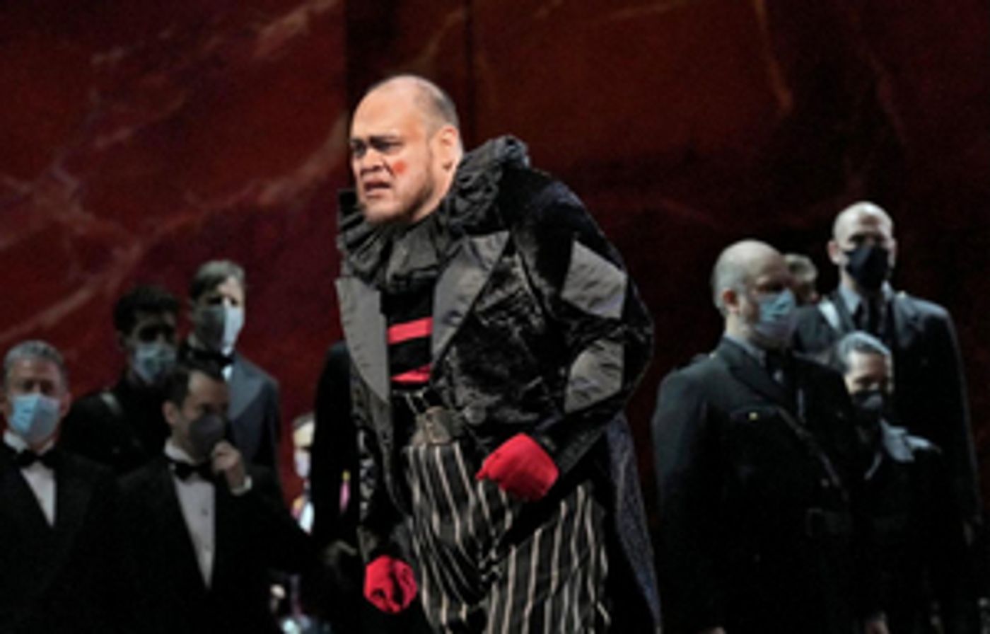 The Met: Live in HD'S RIGOLETTO Postponed at Warner Theatre  Image
