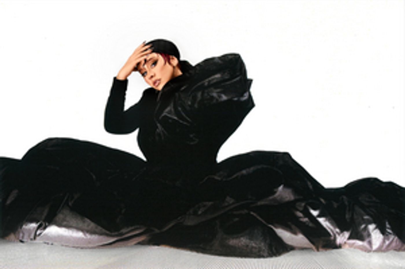 Christina Aguilera Announces U.K. Tour Dates  Image