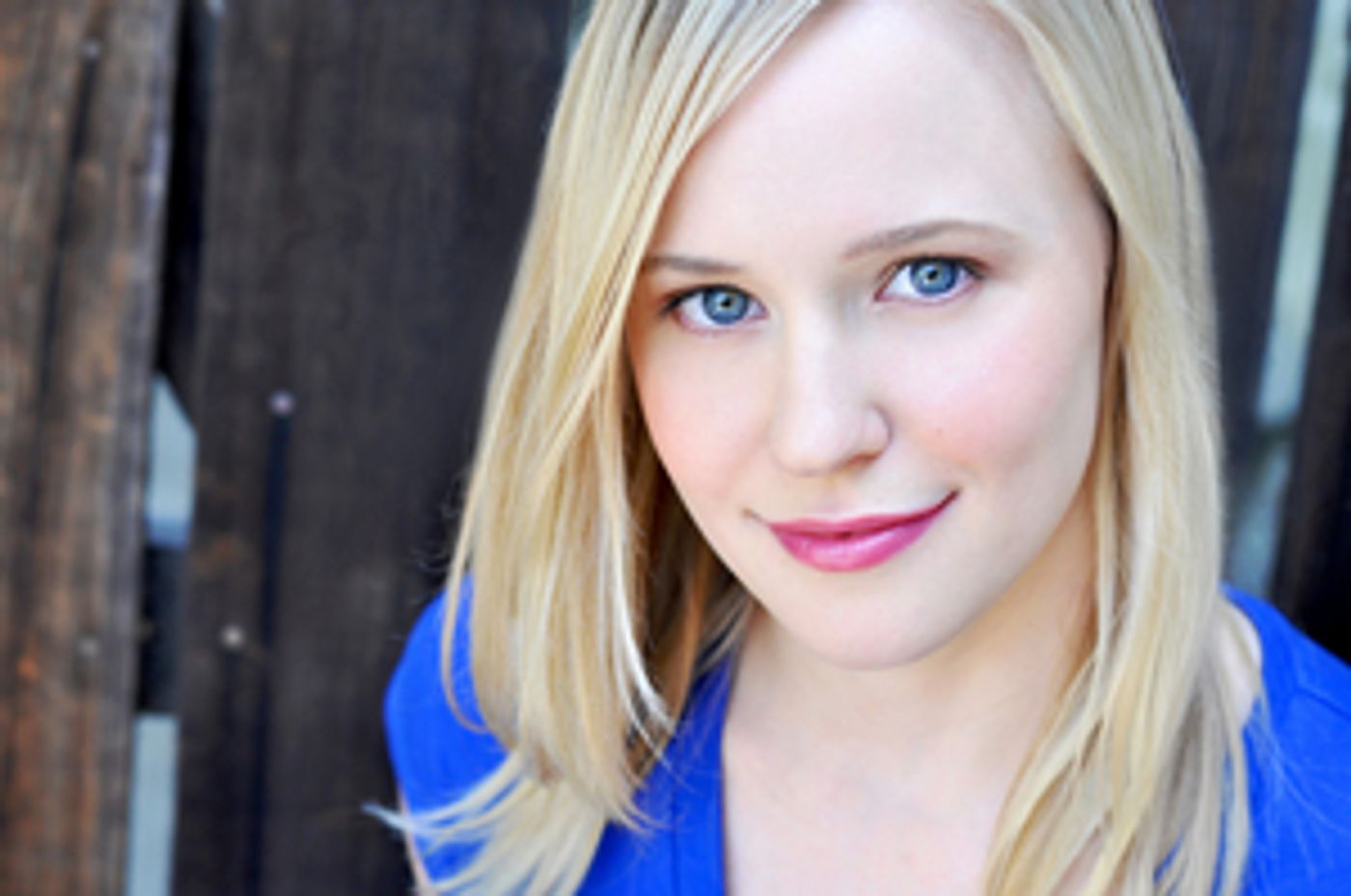 Interview: Kelly O'Sullivan of THE PLAY THAT GOES WRONG National Tour Presented by Broadway In Chicago Interview: Kelly O'Sullivan of THE PLAY THAT GOES WRONG National Tour Presented by Broadway In Chicago Image