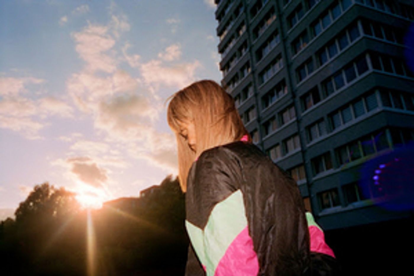 VIDEO: Maria Chiara Argirò Releases New Video 'Clouds'  Image