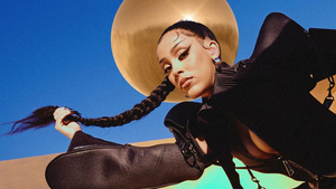 Doja Cat Releases Longform Version of Vevo Official Live Performances Exclusively on the Roku Channel Doja Cat Releases Longform Version of Vevo Official Live Performances Exclusively on the Roku Channel Image