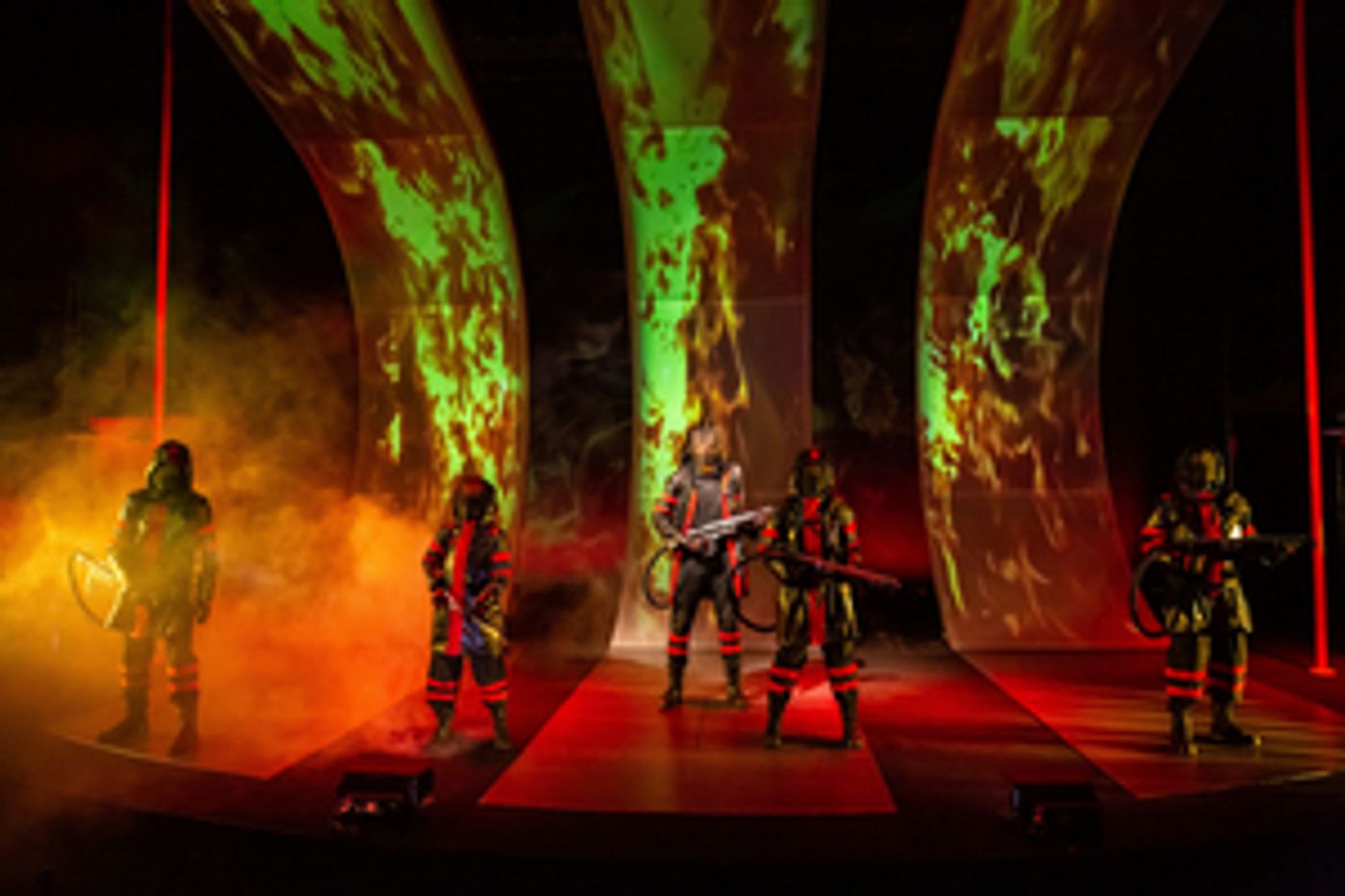 Review: FAHRENHEIT 451 at Indiana Repertory Theatre  Image