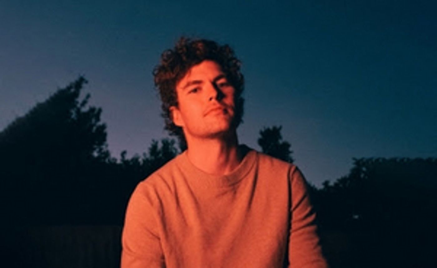 Vance Joy Releases New Single 'Don't Fade'  Image