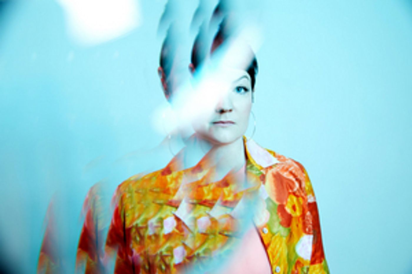 VIDEO: Single Girl, Married Girl & Mary Lattimore Release 'Scared to Move' Music Video  Image