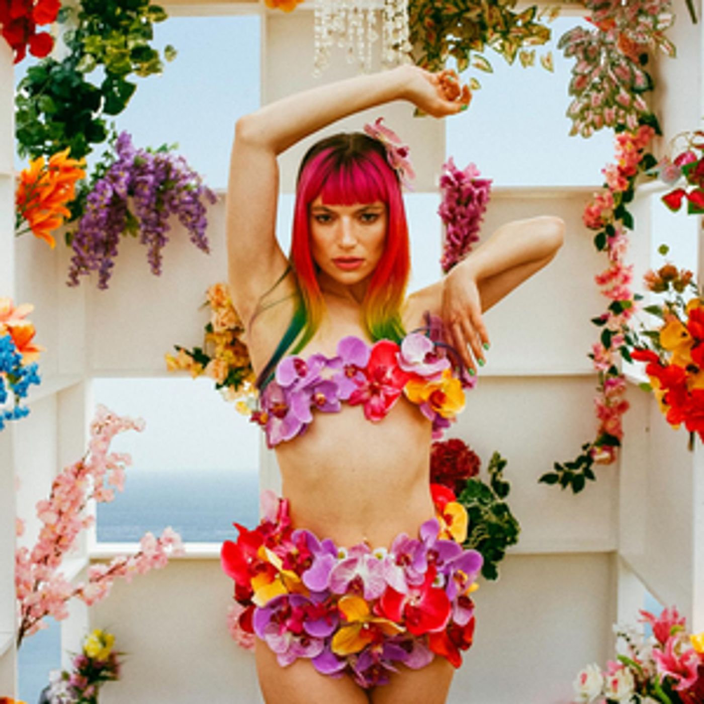 Molly Moore Releases New EP 'Escapism'  Image