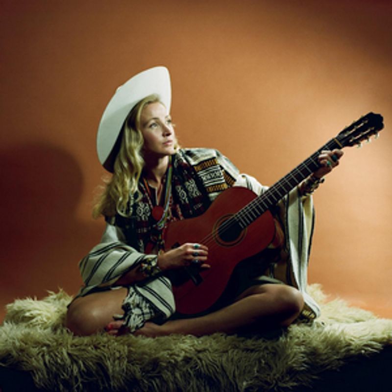 Mary Simich Shares 'Problems From Your Past' from Debut Album Image
