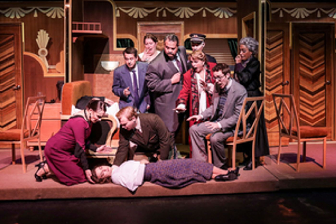 Review: MURDER ON THE ORIENT EXPRESS at Des Moines Playhouse  Image
