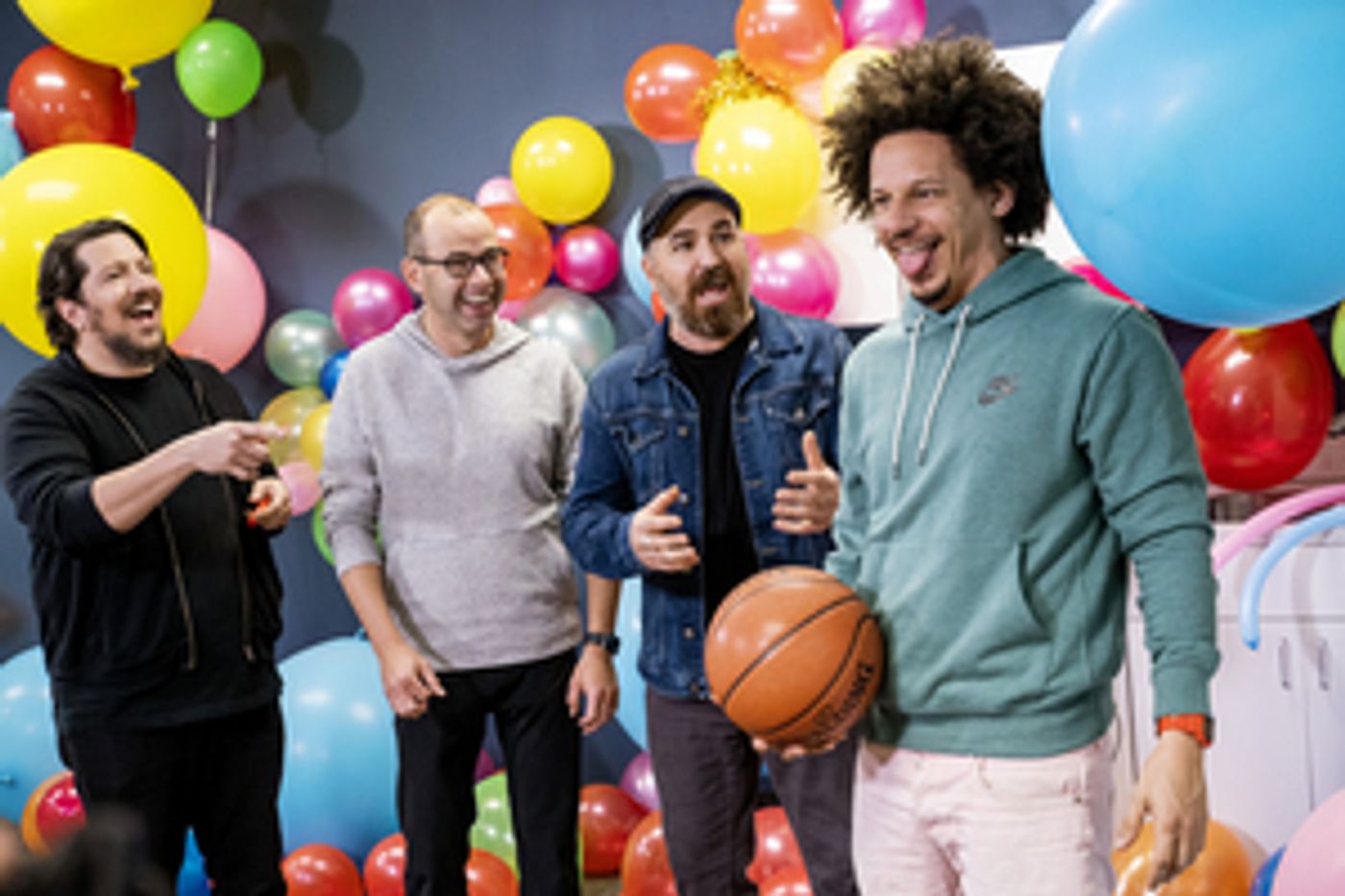 Super-Sized IMPRACTICAL JOKERS Episode to Air Across TBS, TNT & truTV  Image