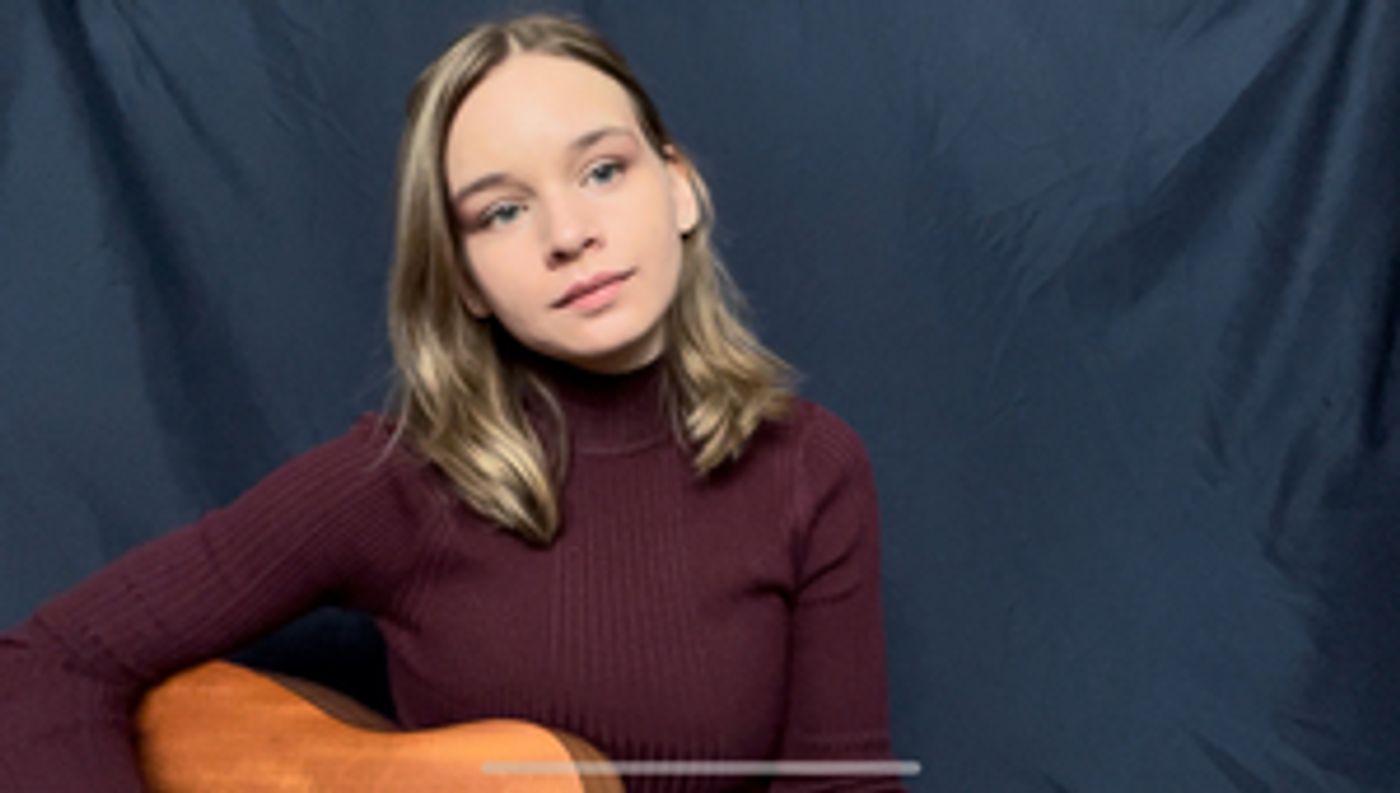 Localized Collaborative Play  Image