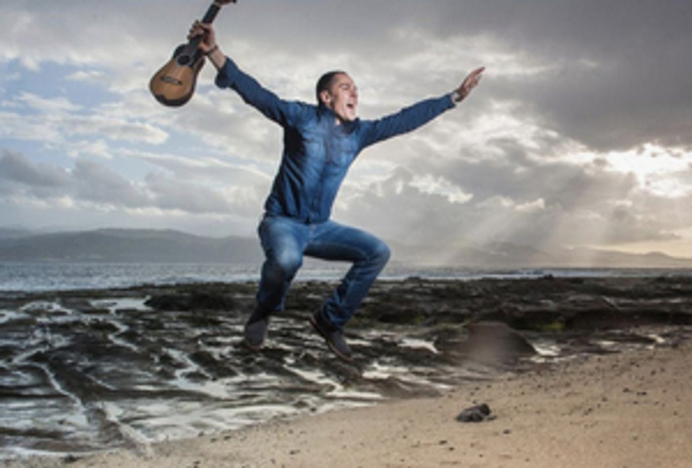 Spanish Folk Jazz Musician GERMÁN LÓPEZ to Play Santa Fe  Image