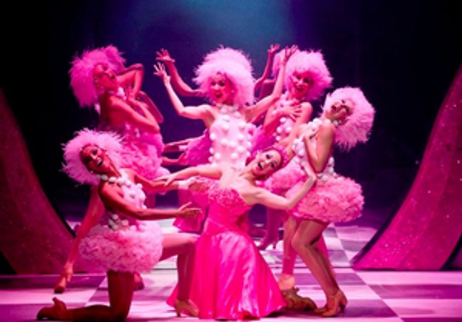 Review: MATTHEW BOURNE'S NUTCRACKER!, King's Theatre, Glasgow Image
