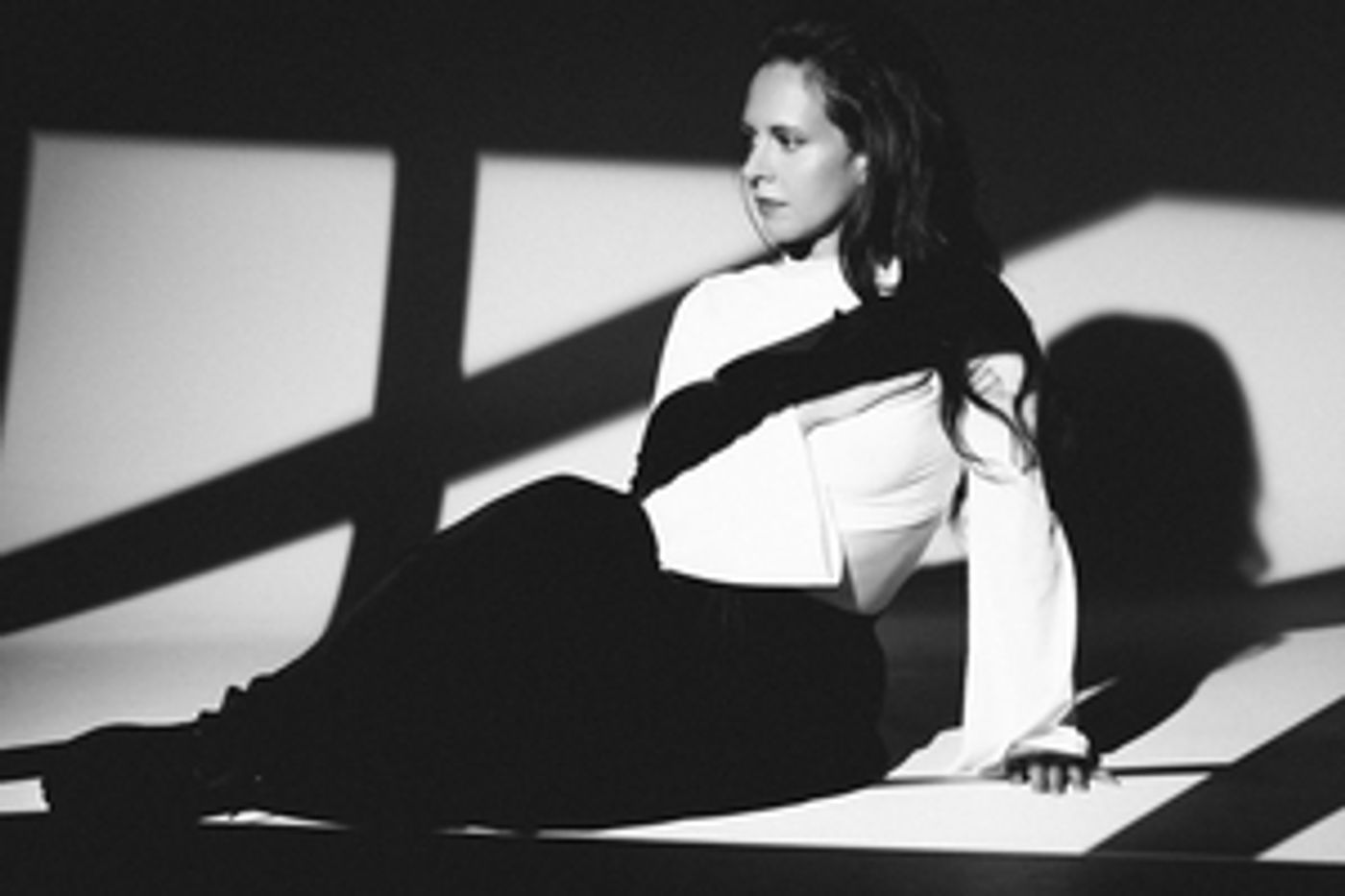 I Am Snow Angel Releases Title-Track From Her Upcoming LP 'Lost World' I Am Snow Angel Releases Title-Track From Her Upcoming LP 'Lost World' Image