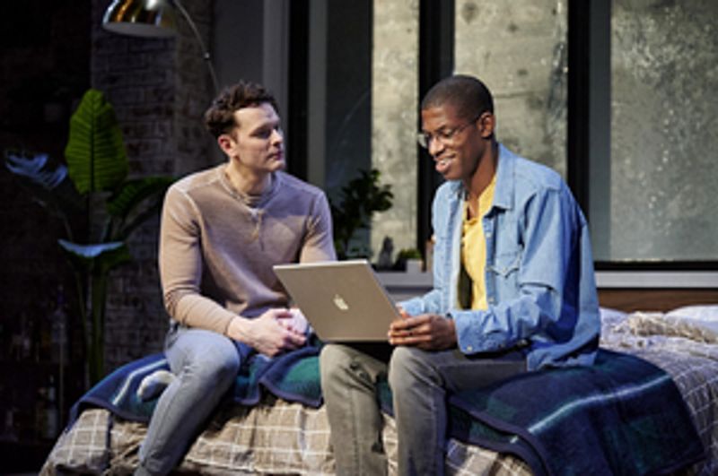 Review: THIS BITTER EARTH at TheaterWorks Hartford Image