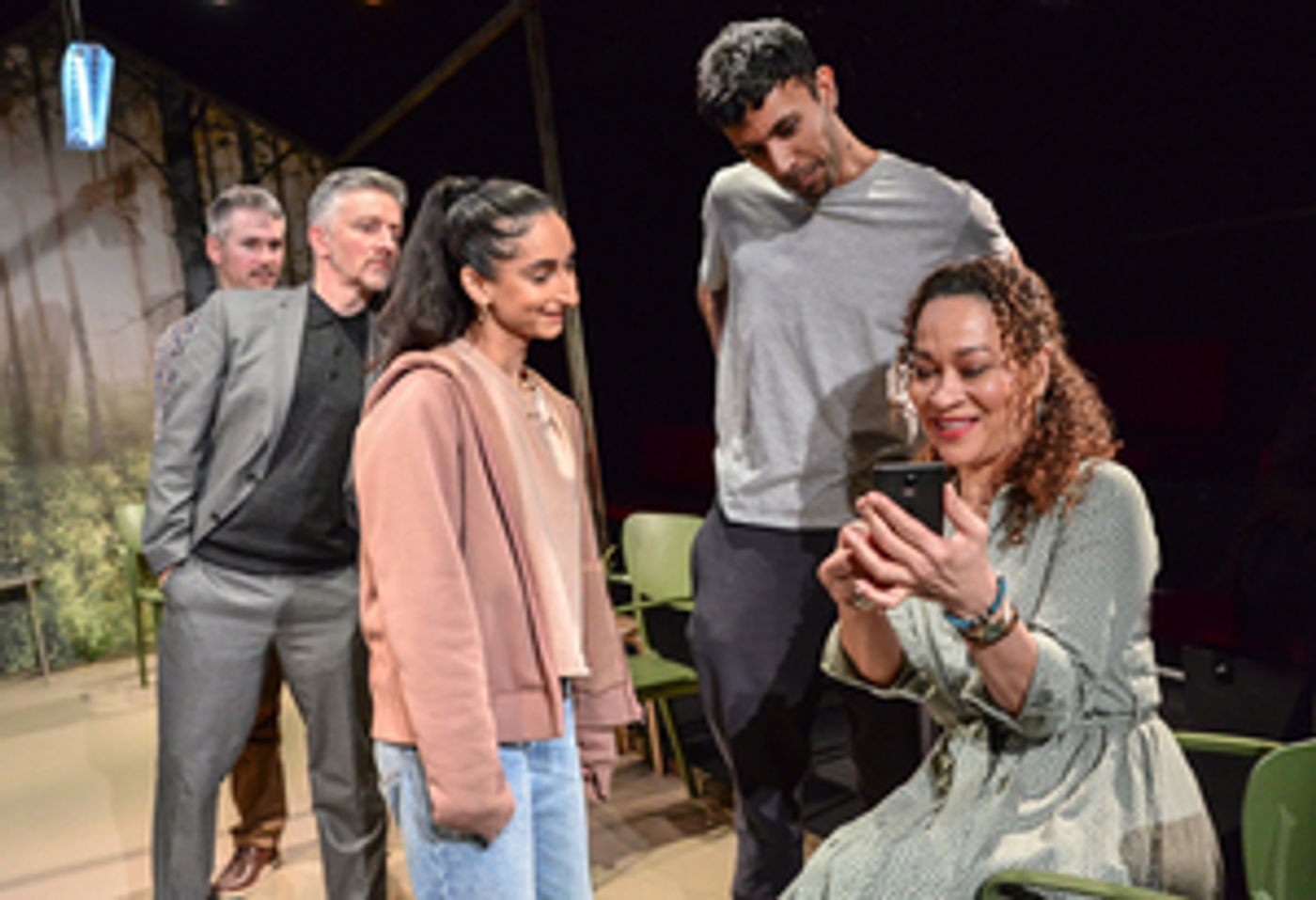 Review: THE ANIMAL KINGDOM, Hampstead Theatre  Image