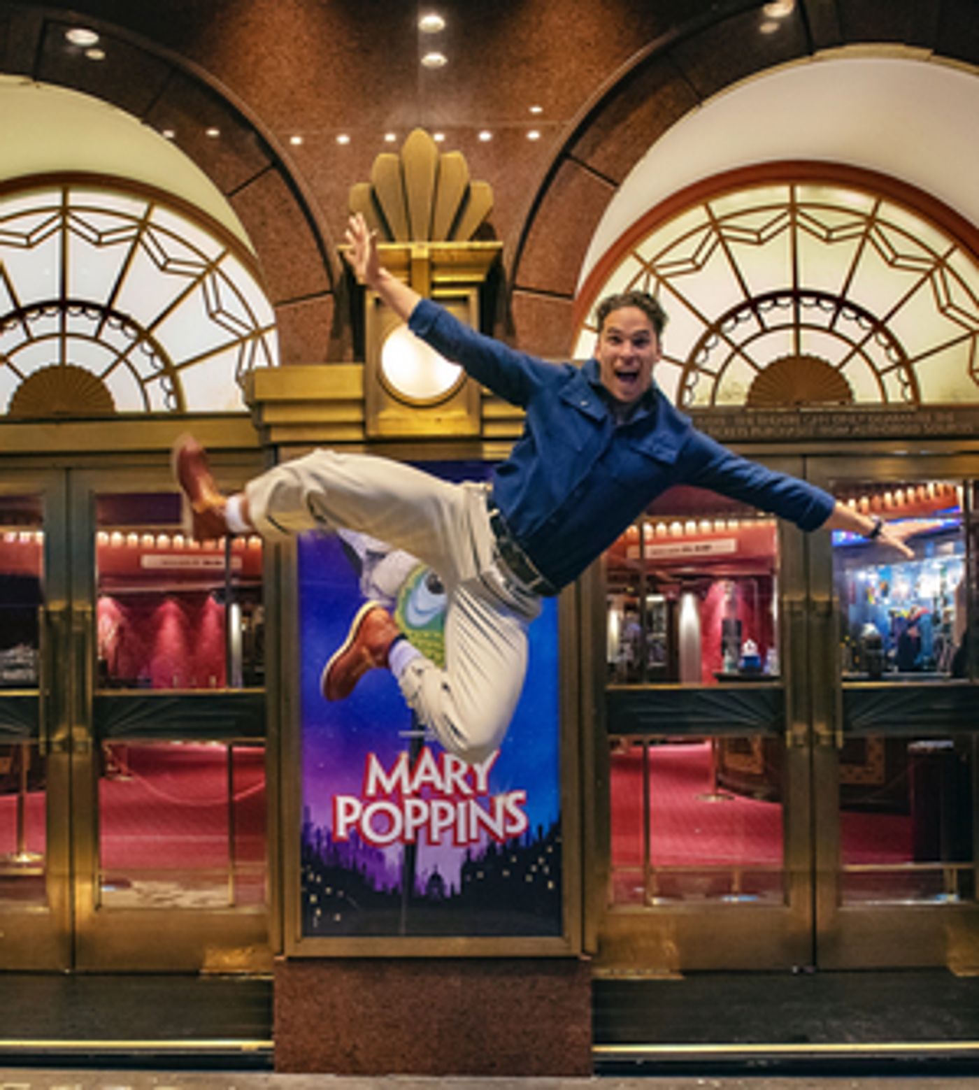Louis Gaunt Joins the Cast of MARY POPPINS as Bert  Image