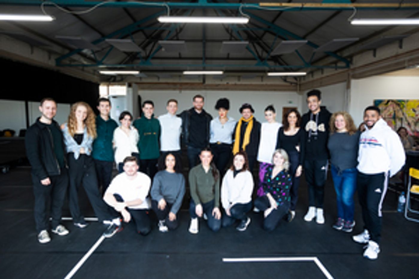 Lucas Rush, Jake Mitchell, Sam Ferriday, and More Join the UK and Ireland Tour Of THE CHER SHOW; Full Cast Announced!  Image