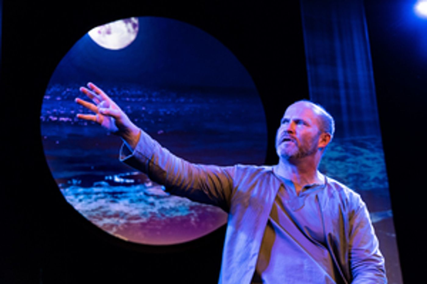 Review: JONATHAN LIVINGSTON SEAGULL at Atwater Village Theatre  Image