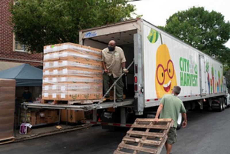 CITY HARVEST Kicks Off Annual City-Wide Passover Food Drive Amid Rising Food Prices Image
