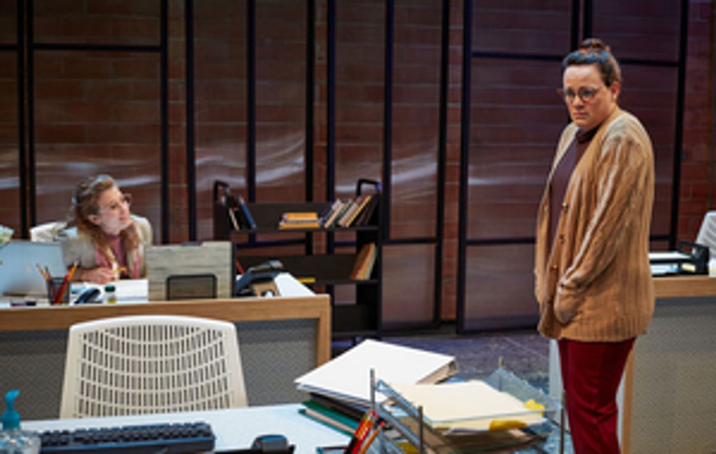 Review: GLORIA at 4th Wall Theatre Company Presents a Smart and Seething Take on Violence in the Digital Age Review: GLORIA at 4th Wall Theatre Company Presents a Smart and Seething Take on Violence in the Digital Age Image