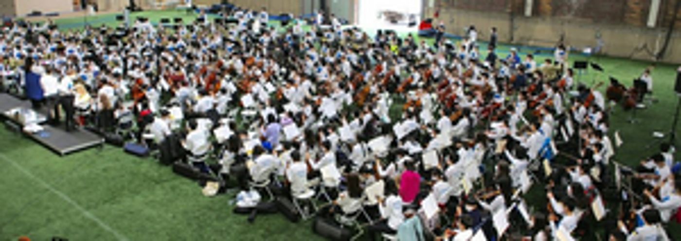 450 Student Musicians Unite to Support Ukraine In Performance 450 Student Musicians Unite to Support Ukraine In Performance Image