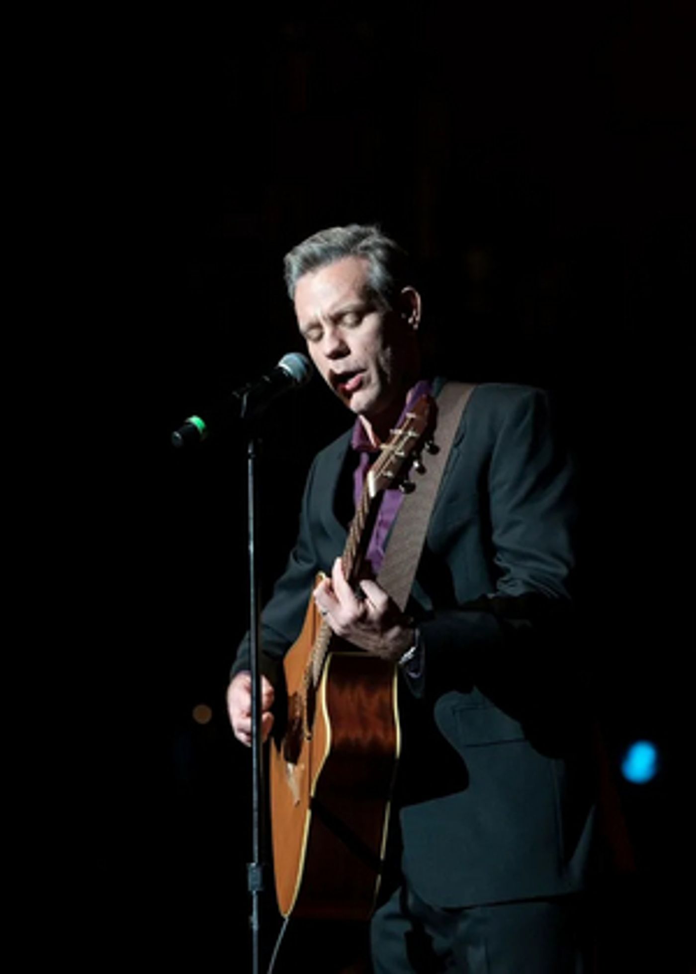Adam Pascal Joins Immersive NEXT TO NORMAL In Barcelona This Summer  Image