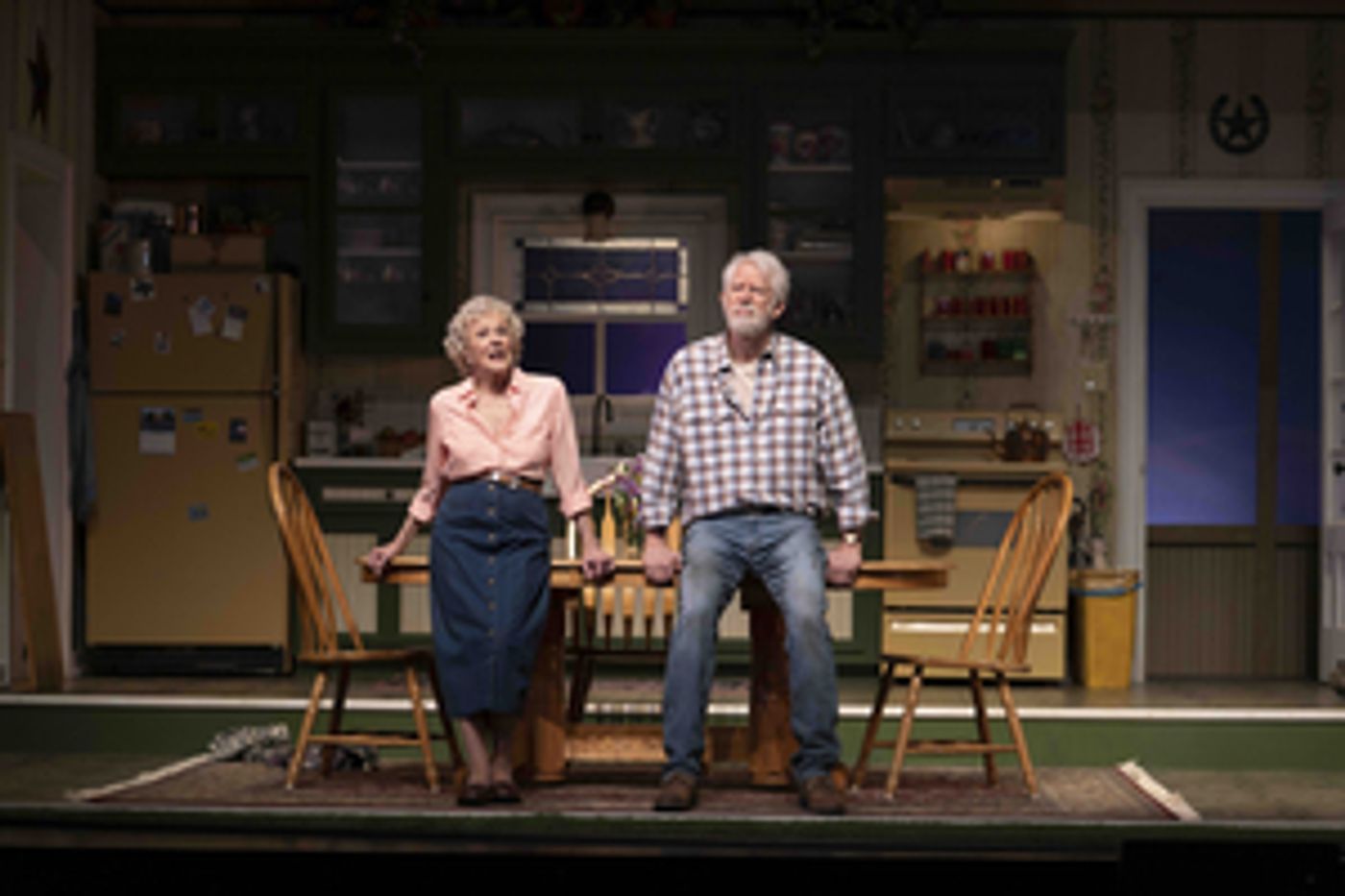 Review: FIREFLIES at Pioneer Theatre Company is Sweet, Simple, and Sometimes Sublime  Image