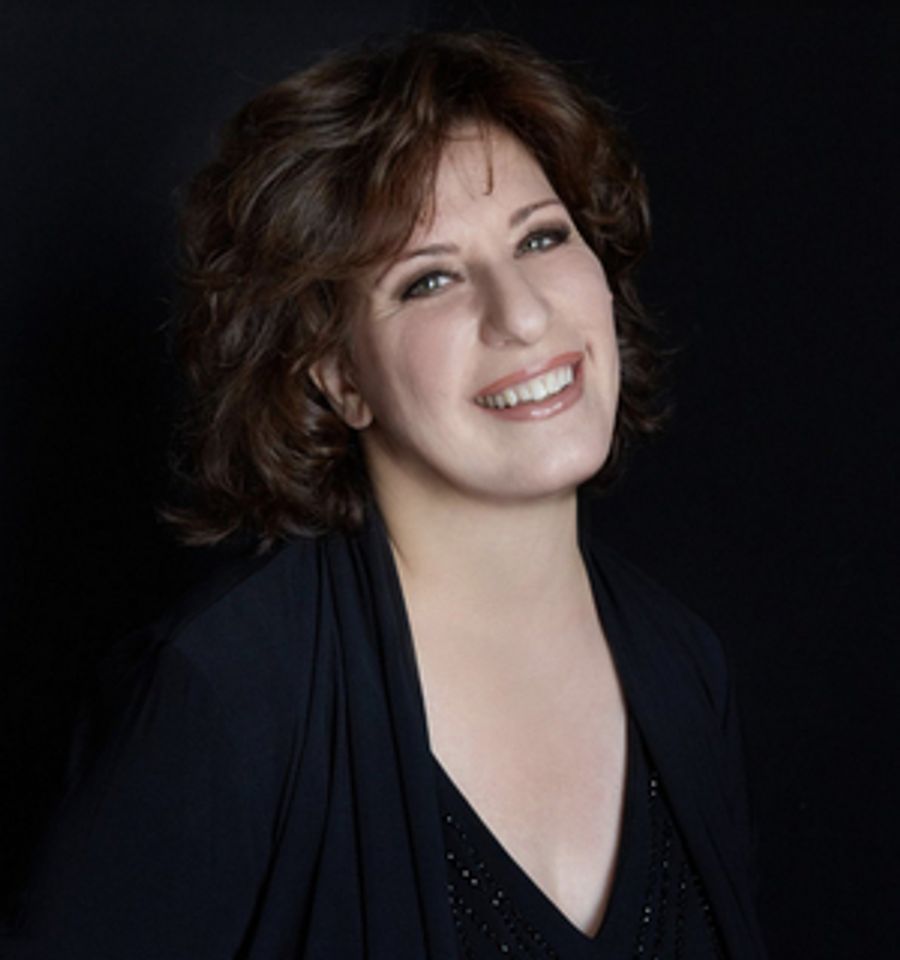 Josephine Sanges Brings THE FUNNY GIRL IN ME to The Laurie Beechman Theatre Image
