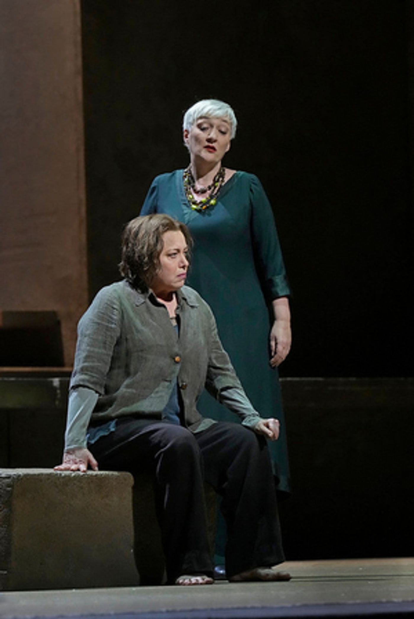 Review: Stemme and Davidsen Do a Fine Sister Act in ELEKTRA by Strauss at the Met  Image